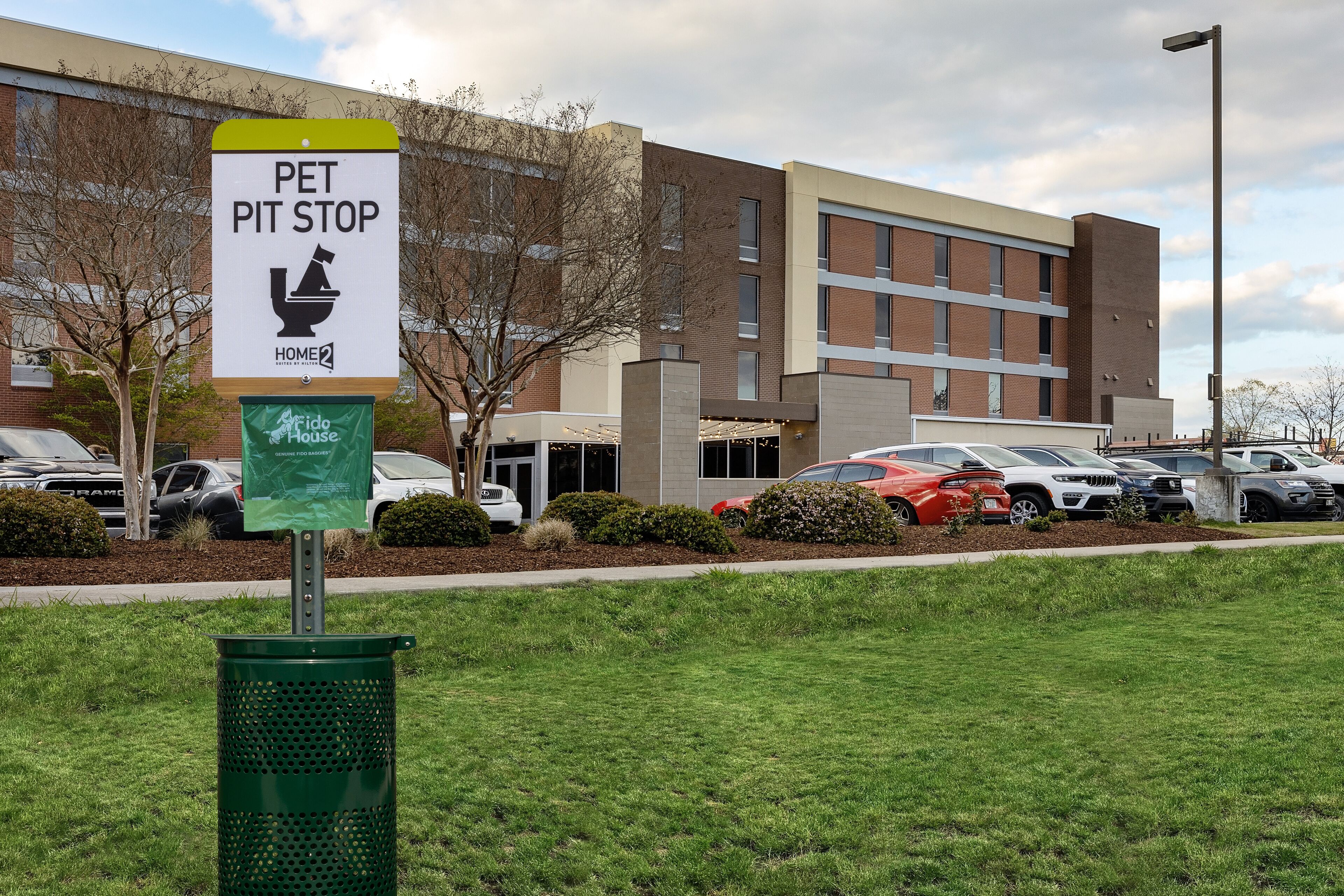 pet-friendly amenities
