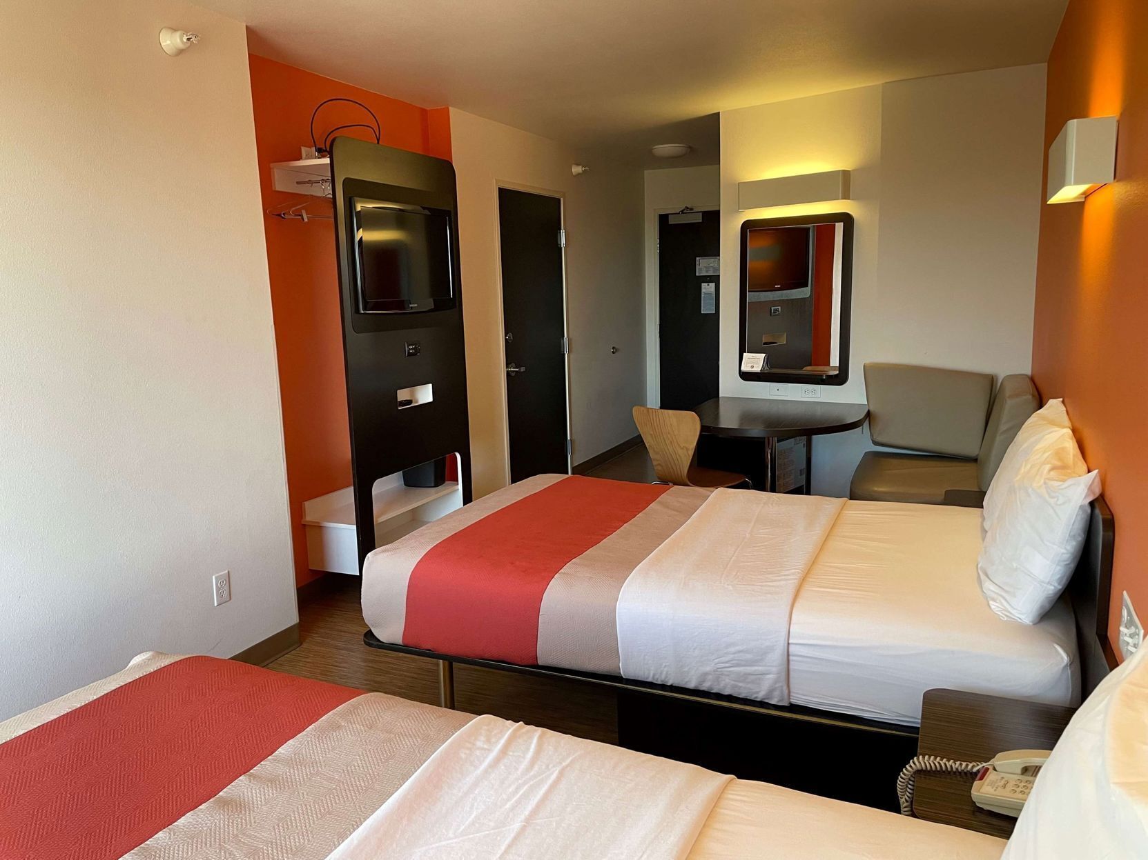 Desk, laptop workspace, free WiFi, bed sheets
