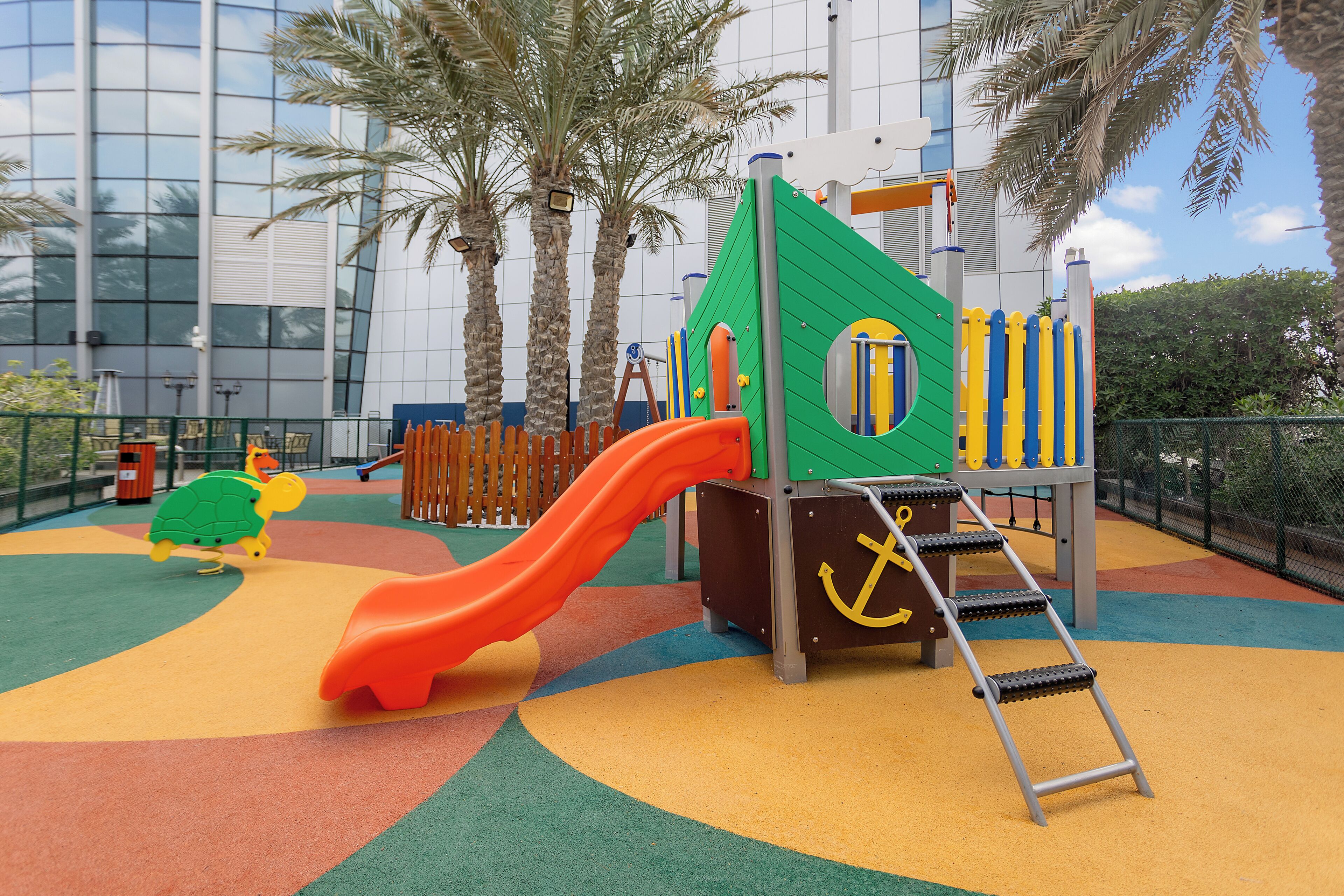 Children’s play area – outdoor