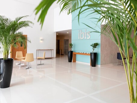 ibis Abu Dhabi Gate - Image 19