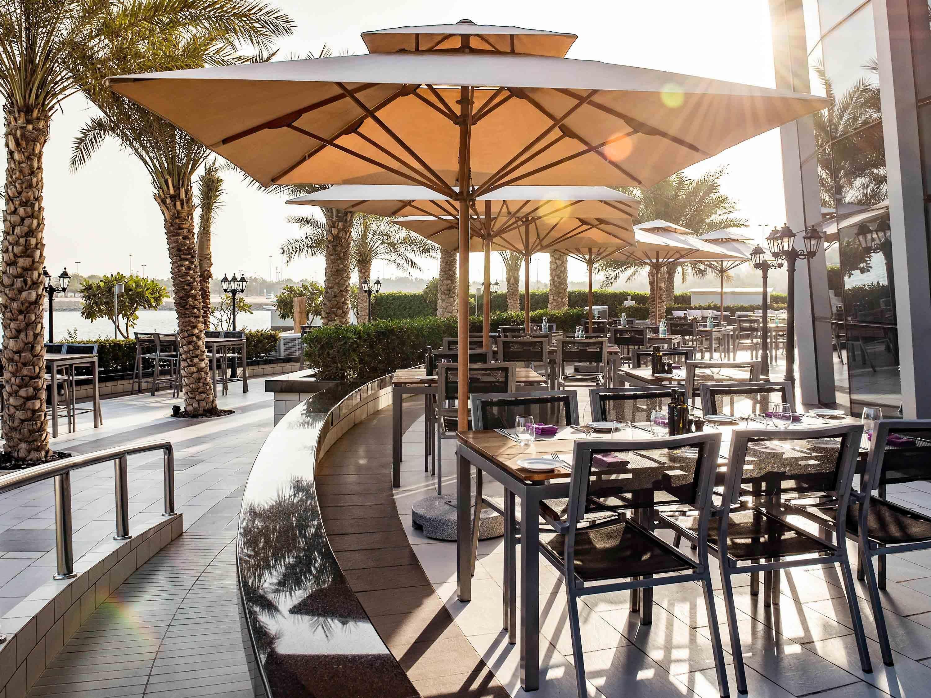 3 restaurants, Asian cuisine