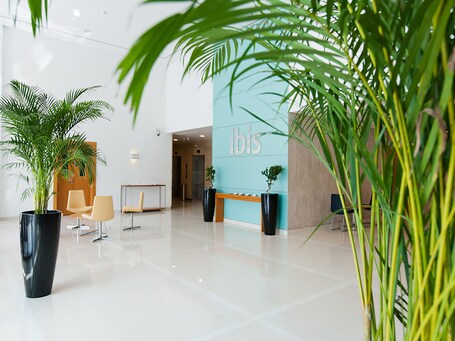 ibis Abu Dhabi Gate - Image 20