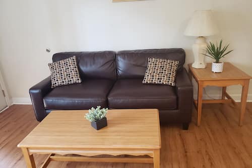 Classic Double Room, 2 Double Beds | Living area | Flat-screen TV