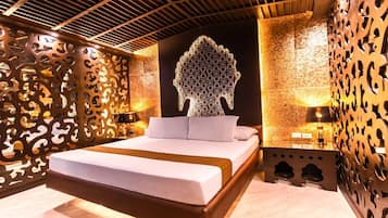 Suite, 1 Queen Bed | 1 bedroom, minibar, individually decorated, individually furnished