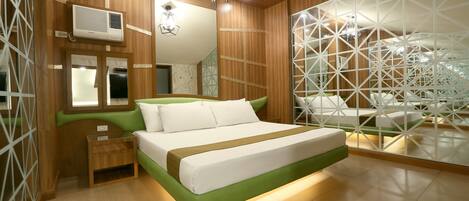 1 bedroom, minibar, individually decorated, individually furnished