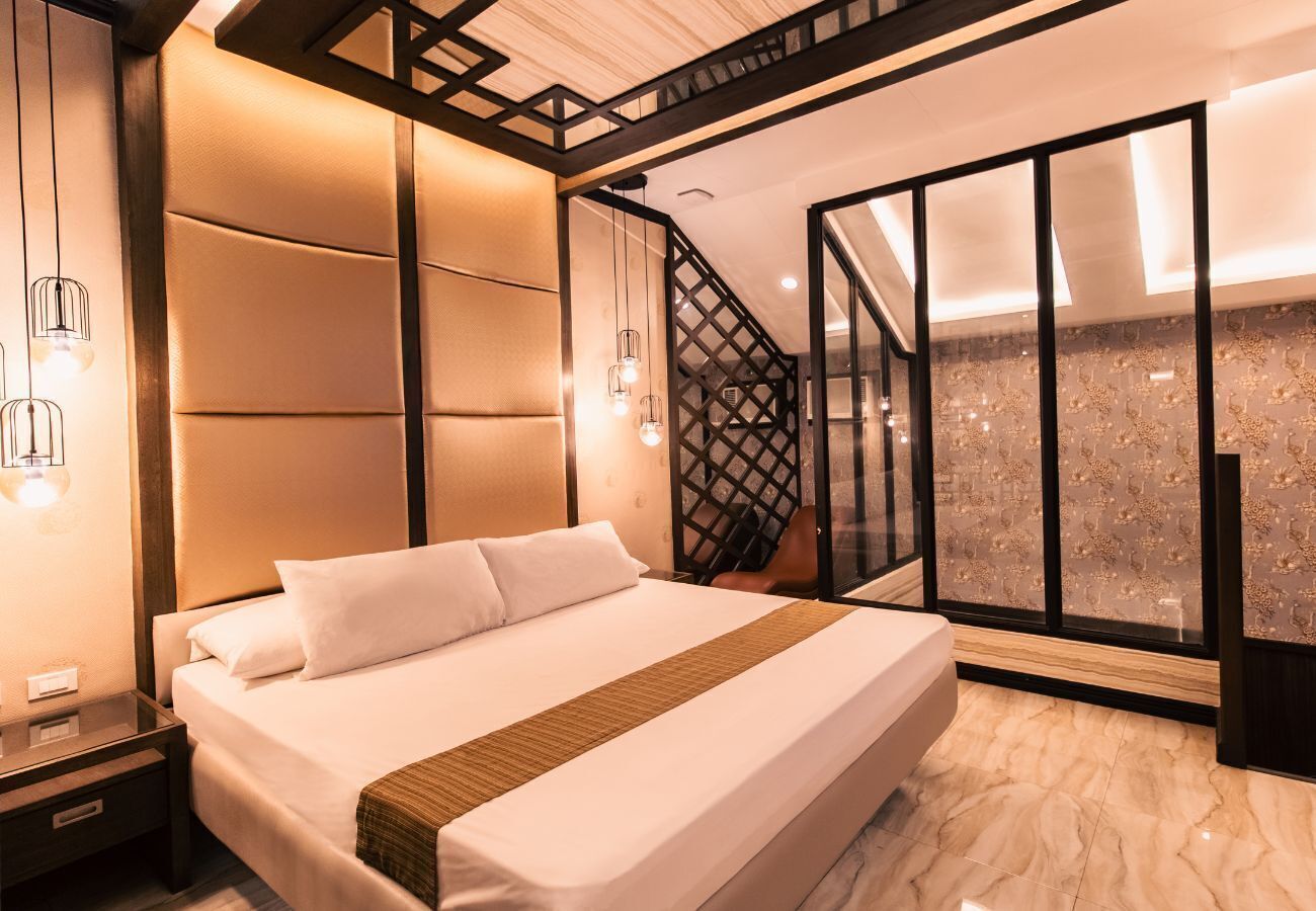 Minibar, décoration personnalisée, ameublement personnalisé, bureau