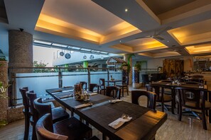 Restaurant - Sun Boutique Hotel (Kuta)