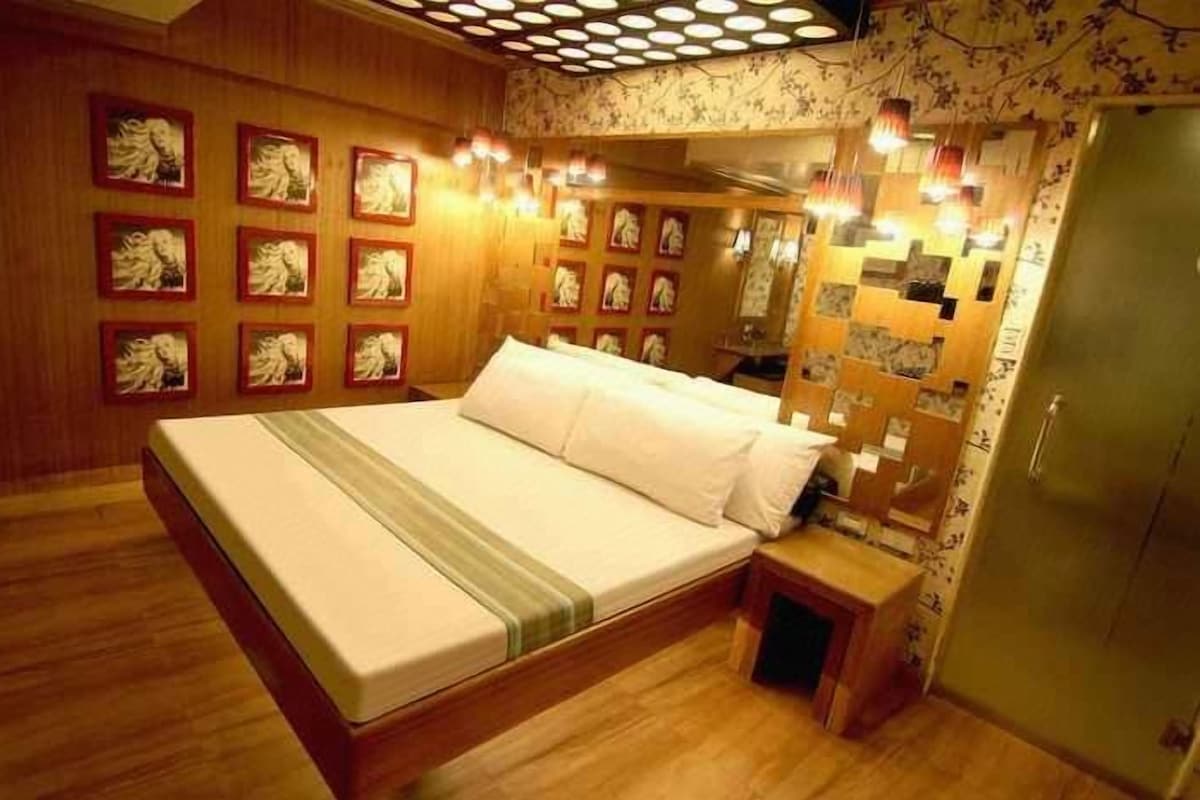 Minibar, insonorización, wifi gratis y ropa de cama