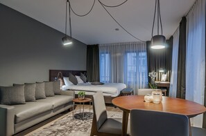 Estúdio superior (Rue Berckmans n°19 -1060 Saint-Gilles) | Ferros/tábuas de passar roupa, berços grátis, Wi-Fi de cortesia