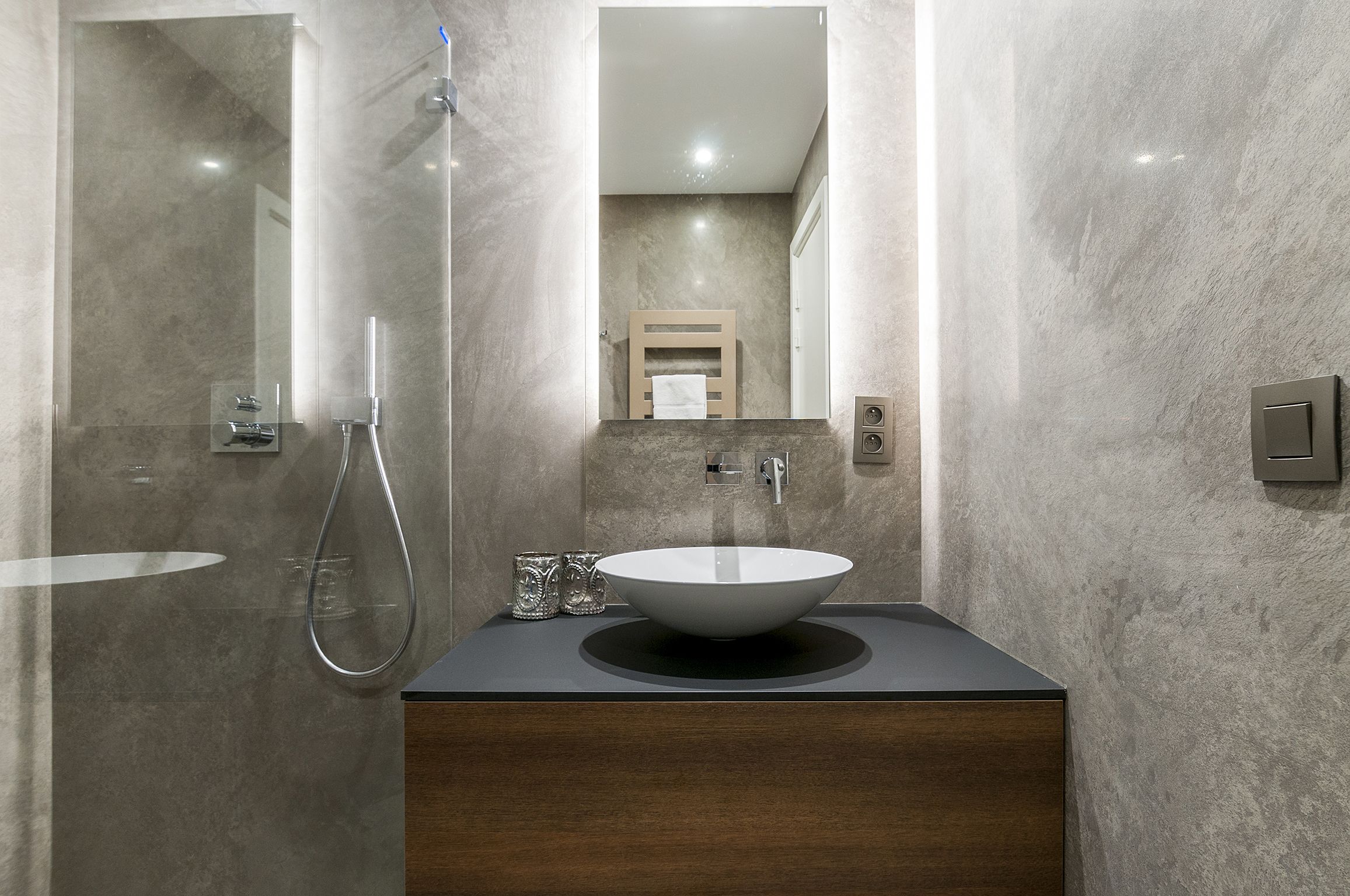 高级开间 (Rue Berckmans n°19 -1060 Saint-Gilles) | 浴室 | 吹风机、毛巾