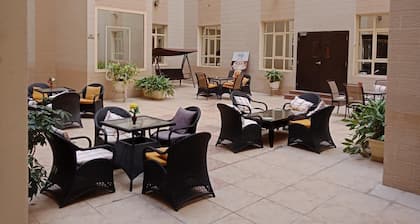 Le Park Hotel