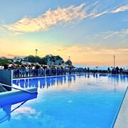 Domus Hotel
