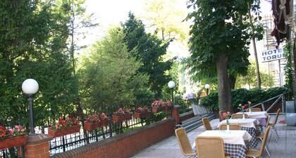 Yavuz Otel