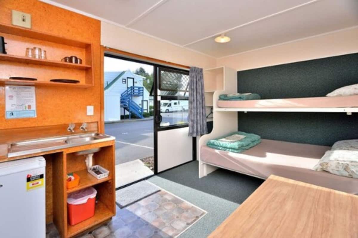 Babybedden, wifi, beddengoed