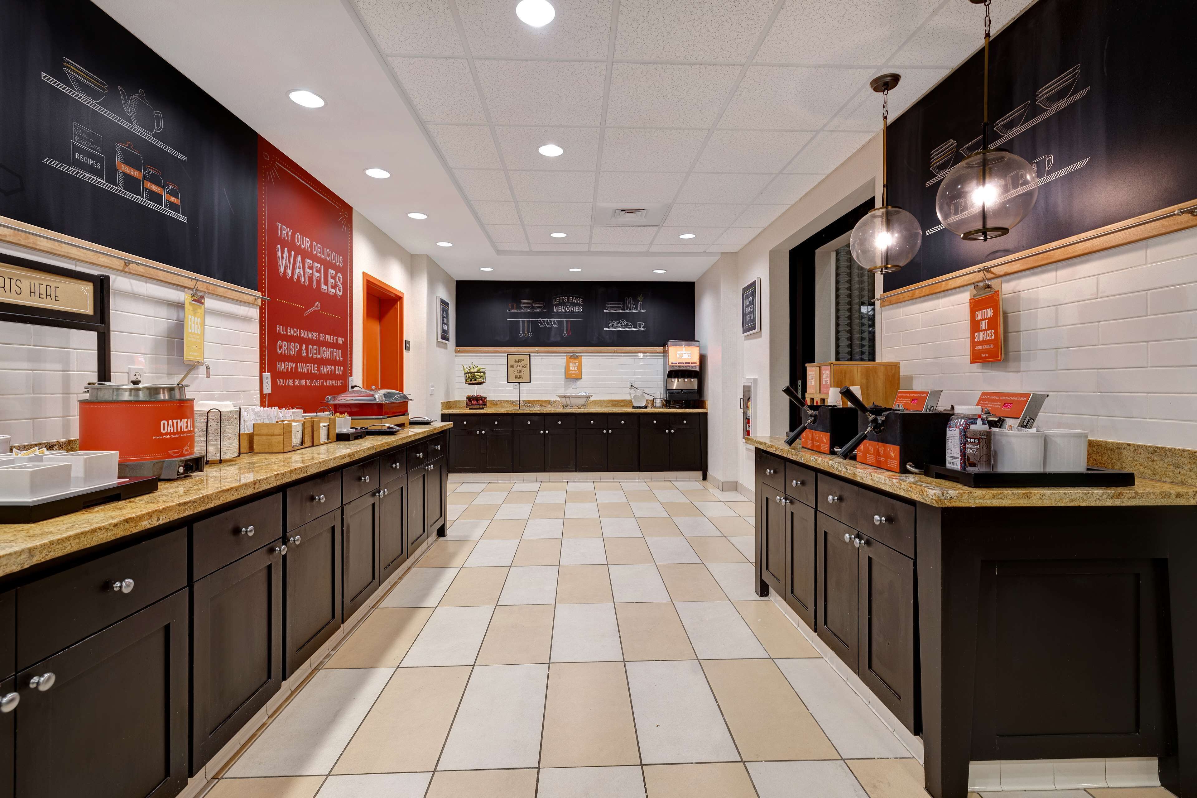 Desayuno bufé gratuito y diario