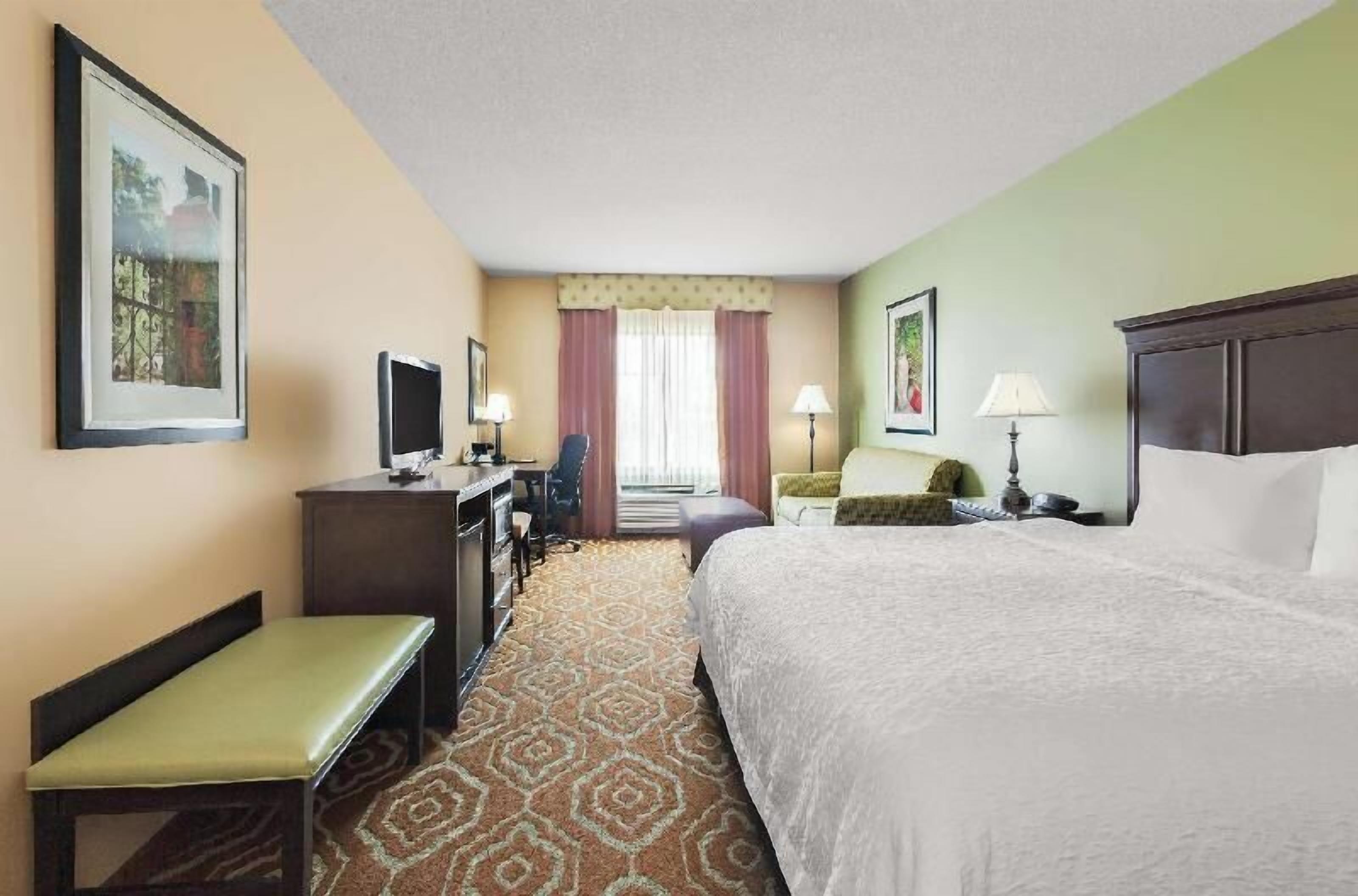 Premium bedding, pillowtop beds, in-room safe, desk