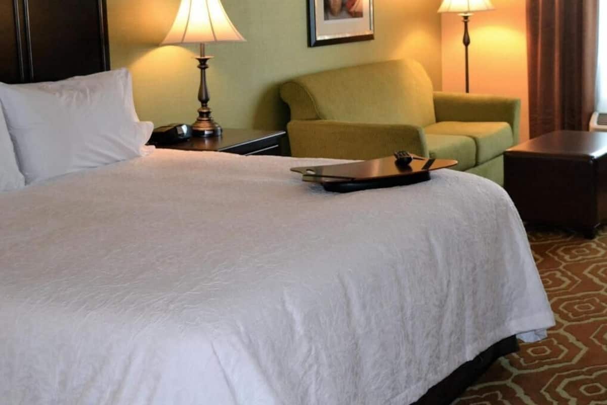 Premium bedding, pillowtop beds, in-room safe, desk