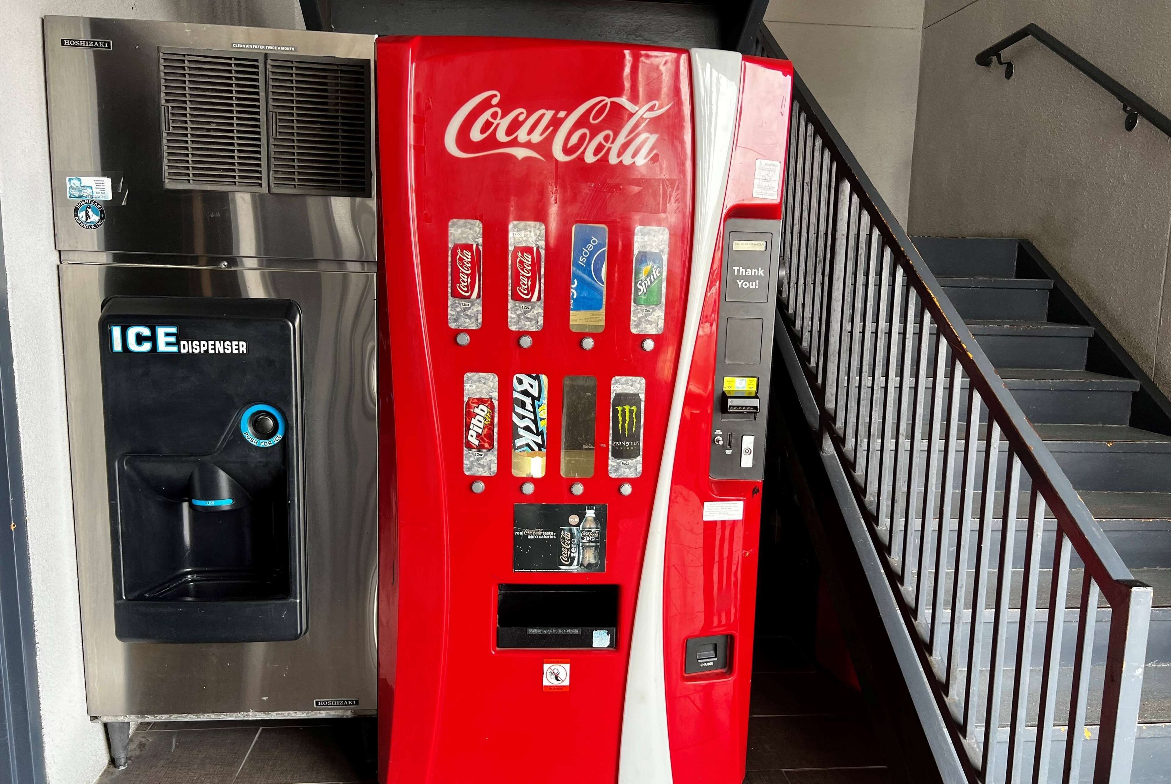 Foto - Super 8 by Wyndham Houston North I-45