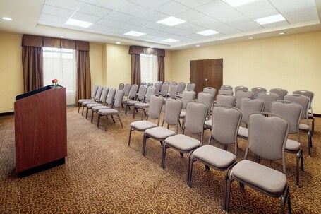 Hampton Inn Suites Scottsdale at Talking Stick - Image 23