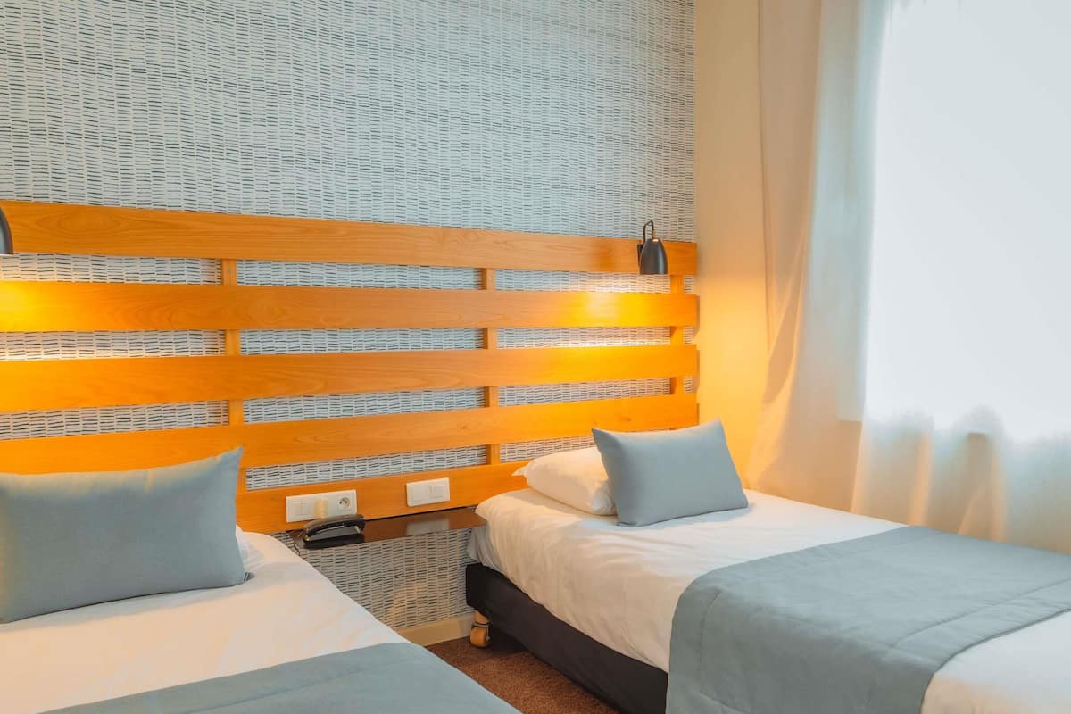 Standard Room, 2 Single Beds