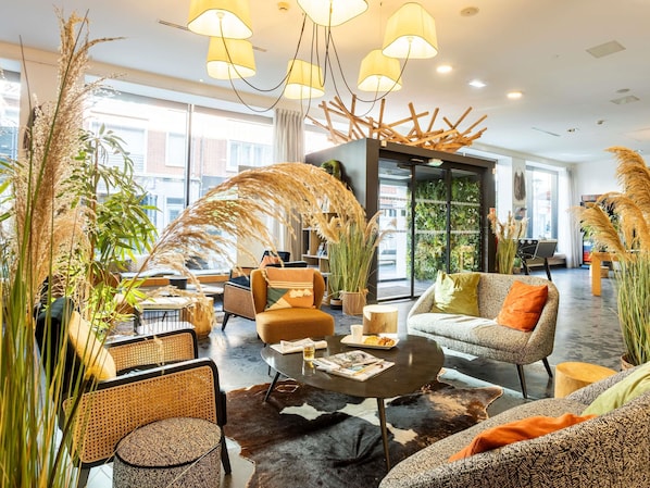 Bar (on property) - ibis Styles Calais Centre (Calais)