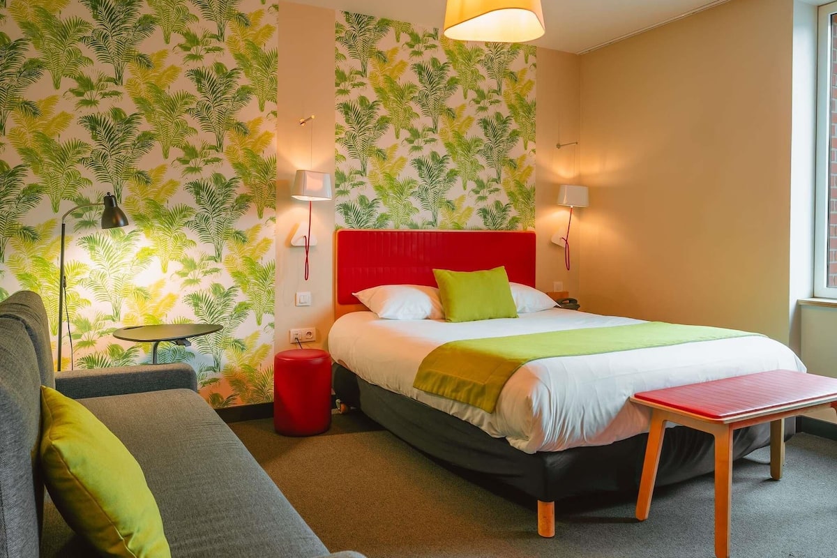 Suite, 1 lit double et 1 canapé-lit | Literie de qualité supérieure, chambres insonorisées