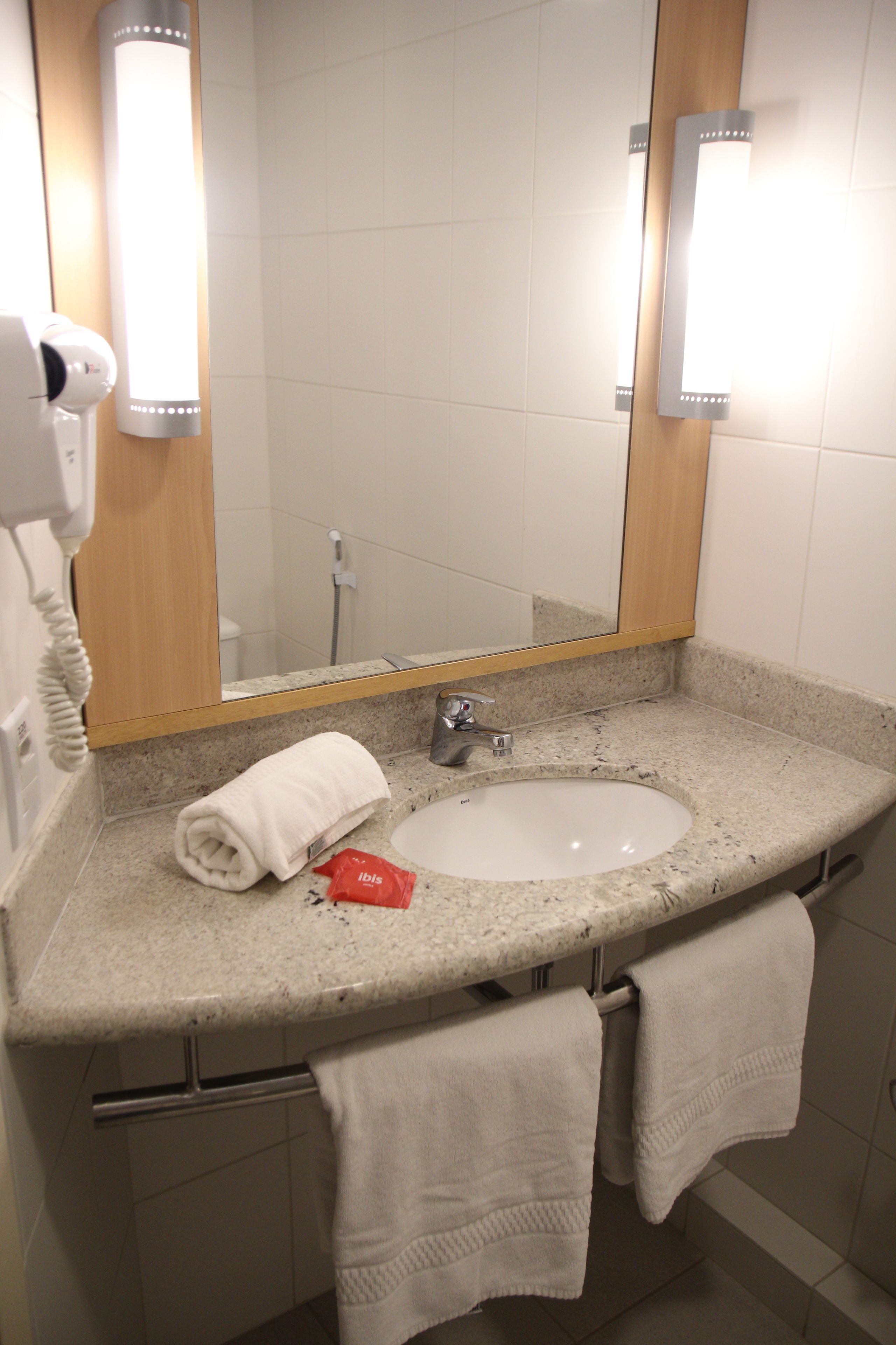 minibar, desk, soundproofing, iron/ironing board