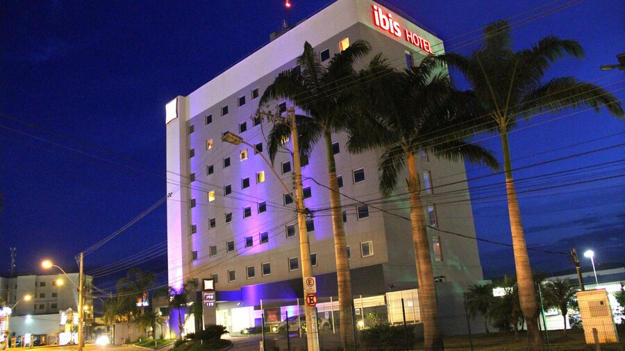 ibis Montes Claros Shopping