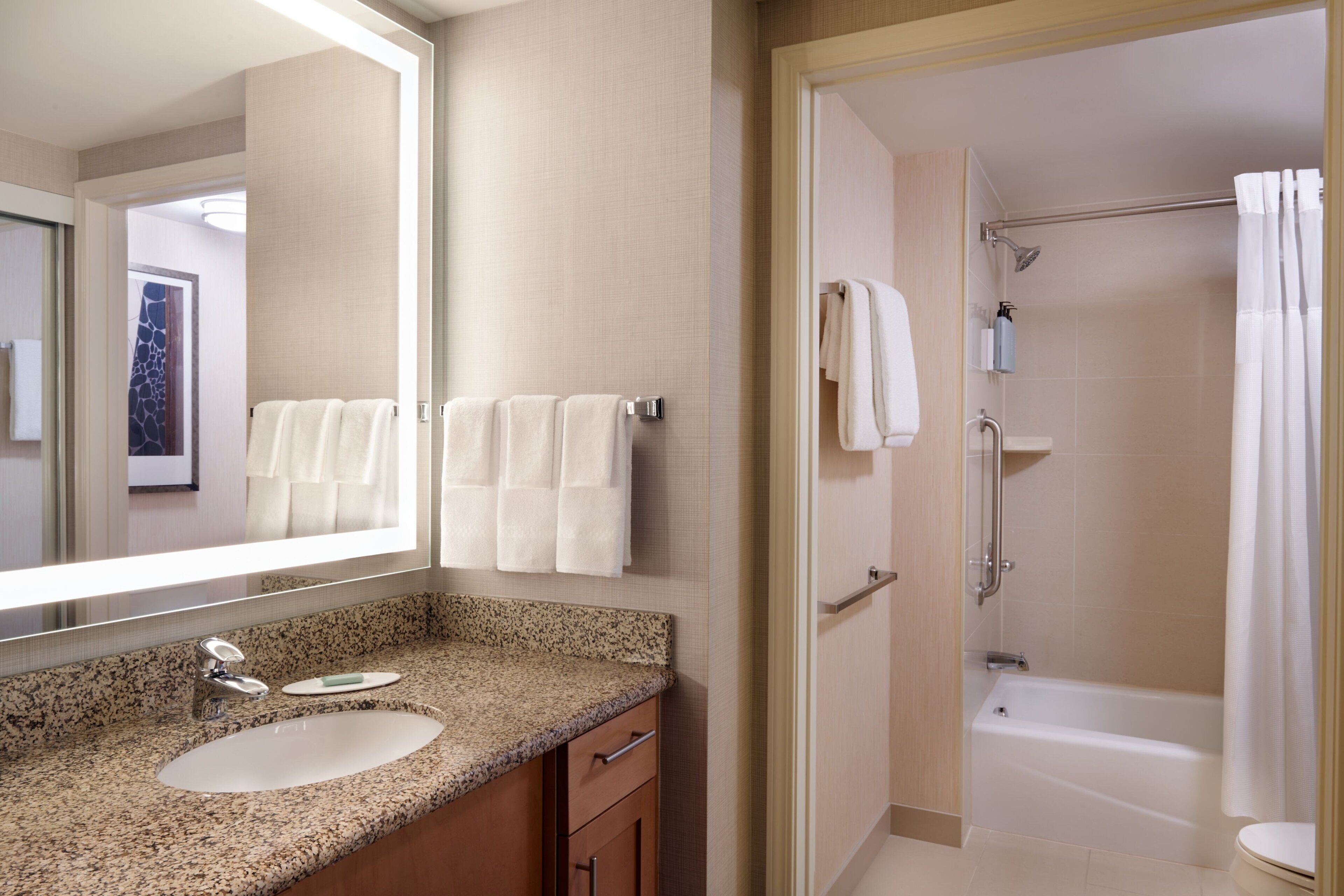 combined shower/bathtub, free toiletries, hair dryer, towels