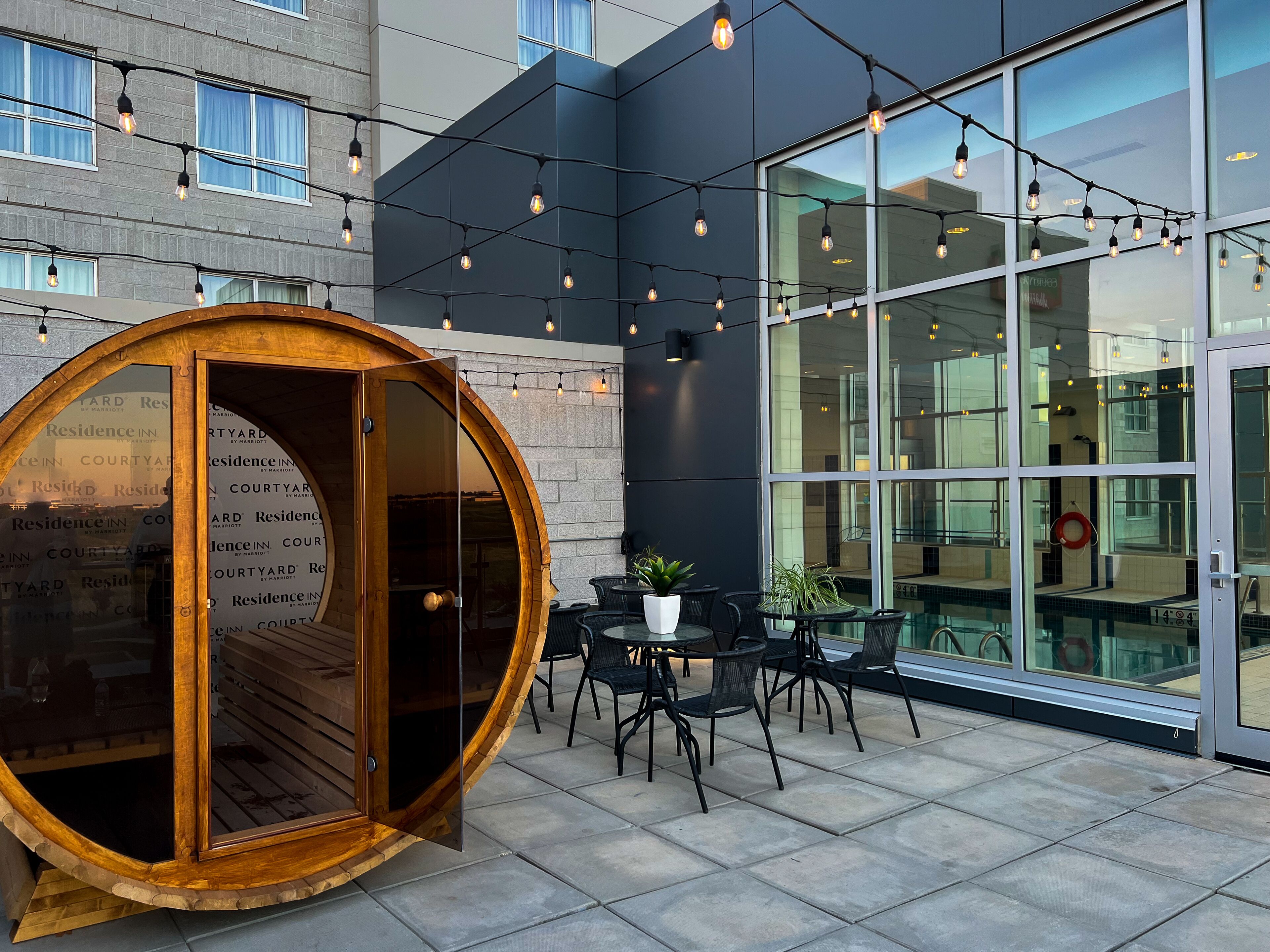 Foto - Courtyard by Marriott Calgary Airport