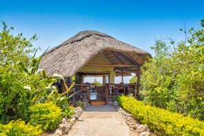 Front of property - Manyara Lake View (Lake Manyara National Park)