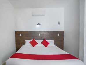 Couette en duvet, lit avec matelas à plateau-coussin, coffre-fort