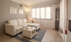 Living room - Apartamentos Alamos (Son Servera)