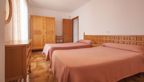 Room - Apartamentos Alamos (Son Servera)