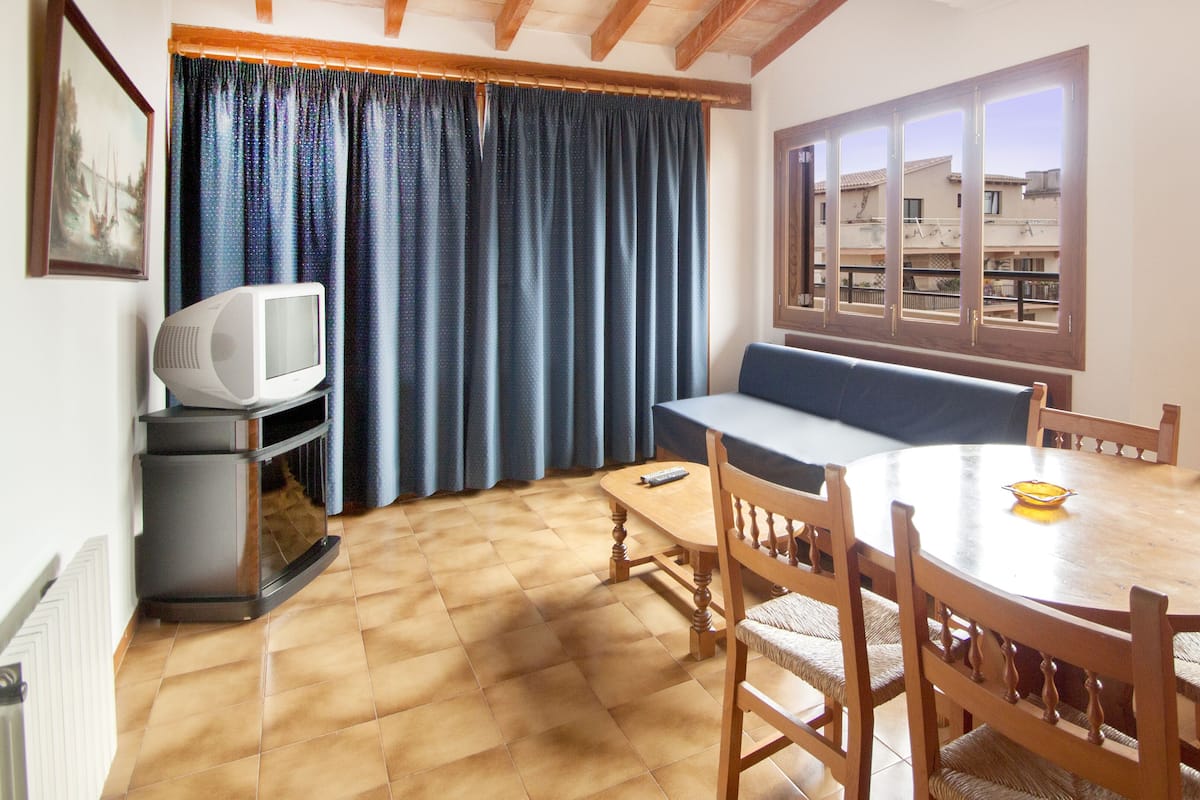 Standard-Apartment, 3Â Schlafzimmer | Wohnzimmer