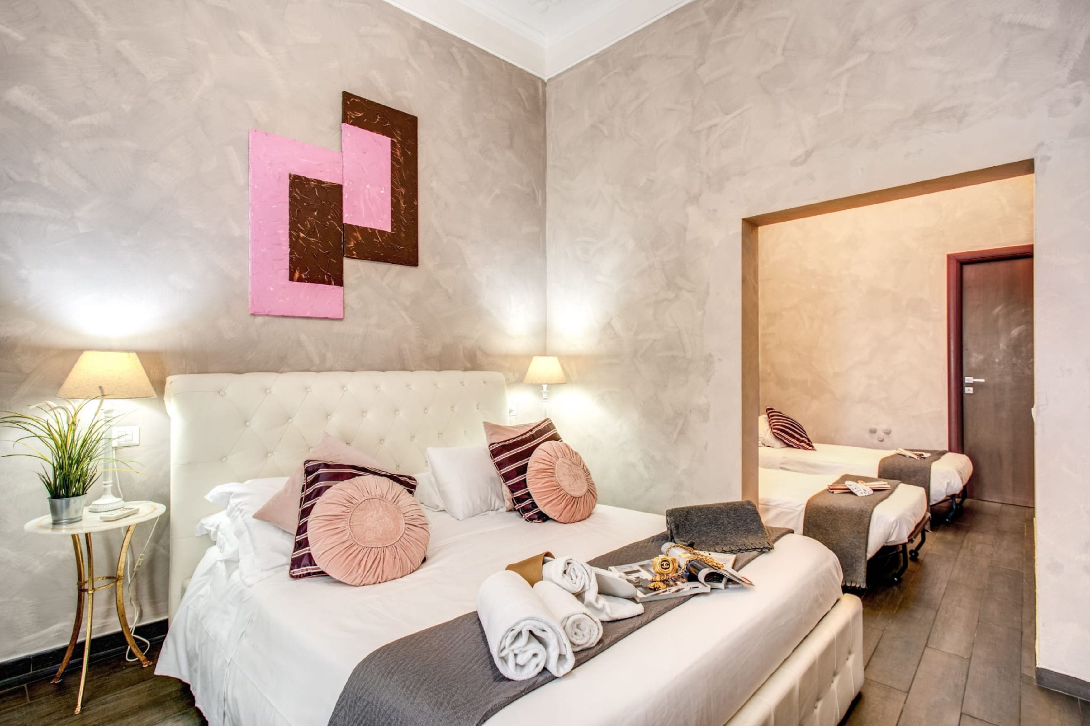 Egyptian cotton sheets, premium bedding, down comforters, in-room safe