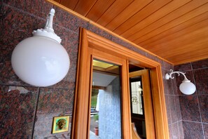 Entrée de l’hébergement