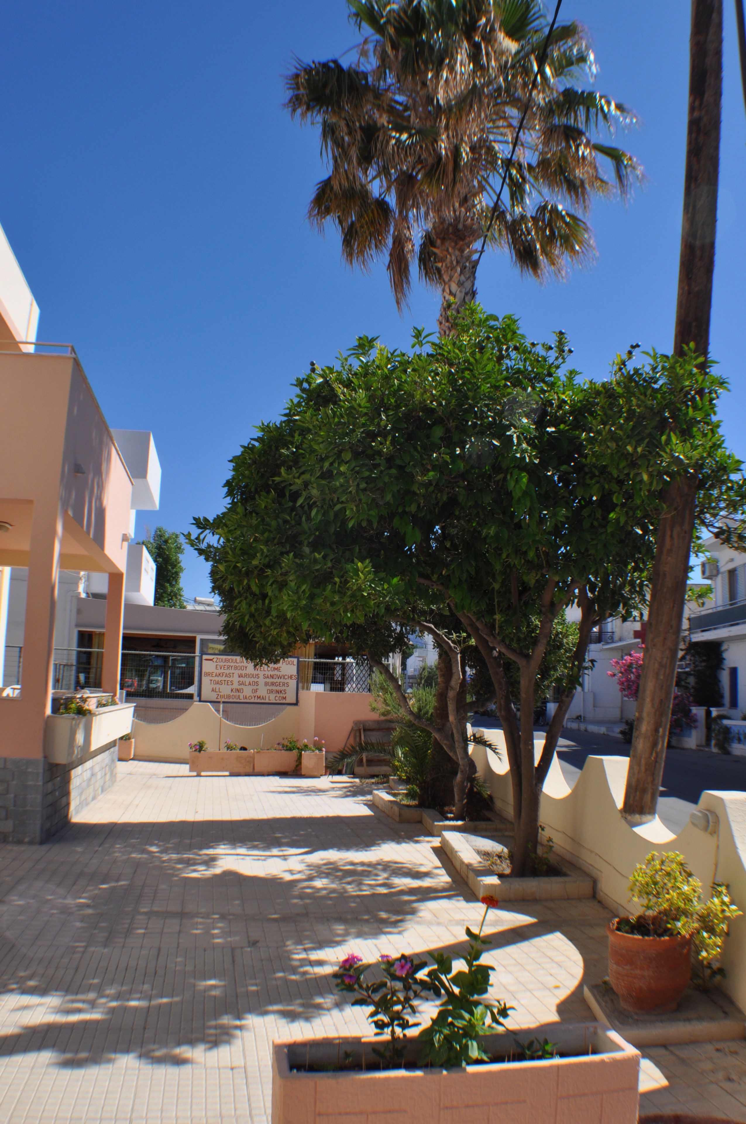 Fachada da propriedade