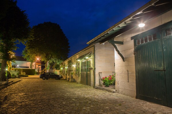 Courtyard