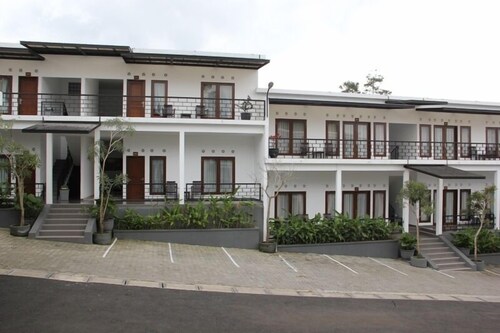 The Radiant Villa's & Function Hall