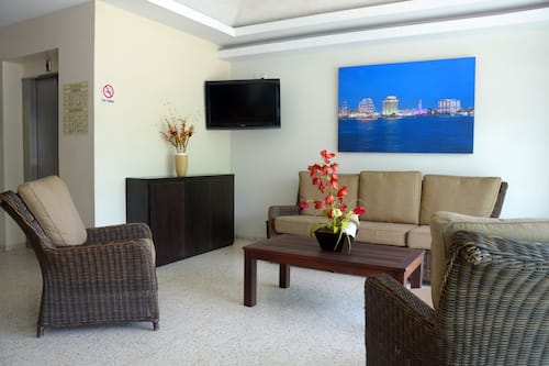 Sala de estar en el lobby