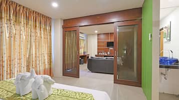 Romantic Suite | Minibar, caja fuerte, escritorio y cunas gratuitas