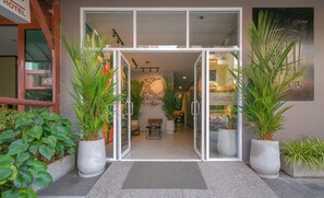 Entrada de la propiedad