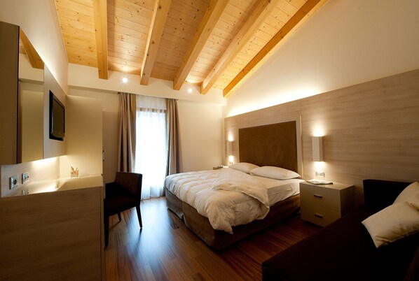 Basic Double Room, Private Bathroom