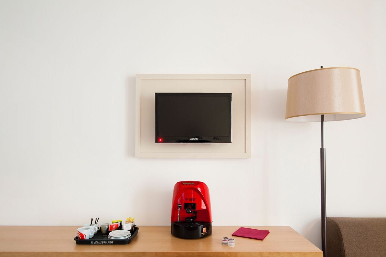 junior studio suite | in-room safe, desk, laptop workspace, soundproofing