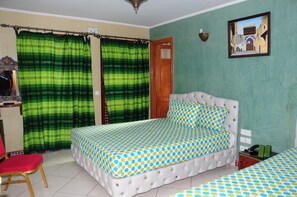 Phòng 3, quang cảnh vườn | Phòng cách âm, truy cập Internet không dây miễn phí, bộ trải giường 