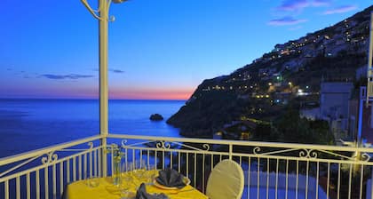 Hotel Torre Saracena