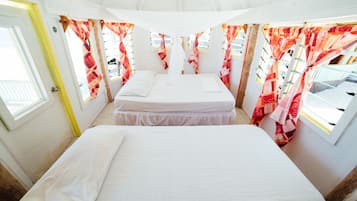 Décoration personnalisée, ameublement personnalisé, draps fournis