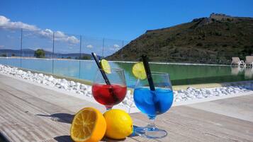 Poolside bar