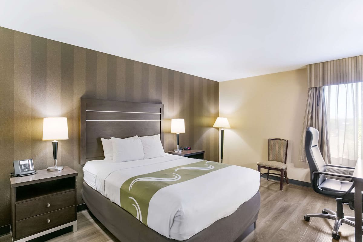 Desk, free WiFi, bed sheets, alarm clocks